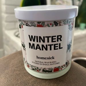 2 Winter Mantel Homesick Candles